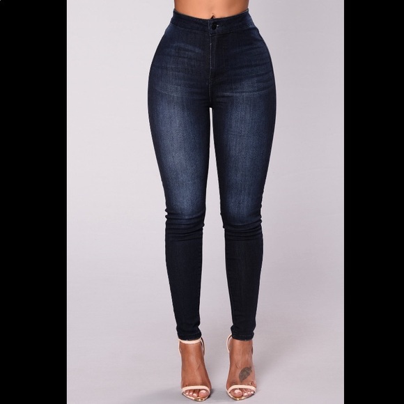 Fashion Nova Denim - Dark blue high wasted jeggings